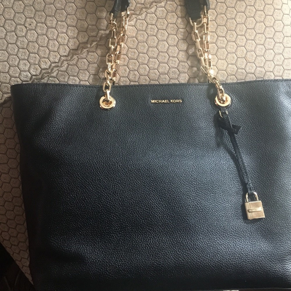 MICHAEL KORS Black Mercer tote NWT